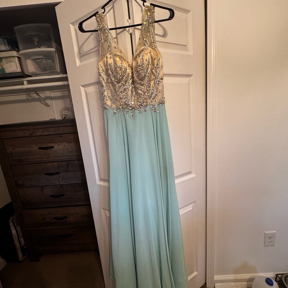 Elegant Beaded Evening Gown in Gold and Mint